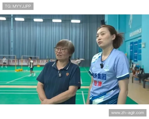 羽毛球俱乐部教练